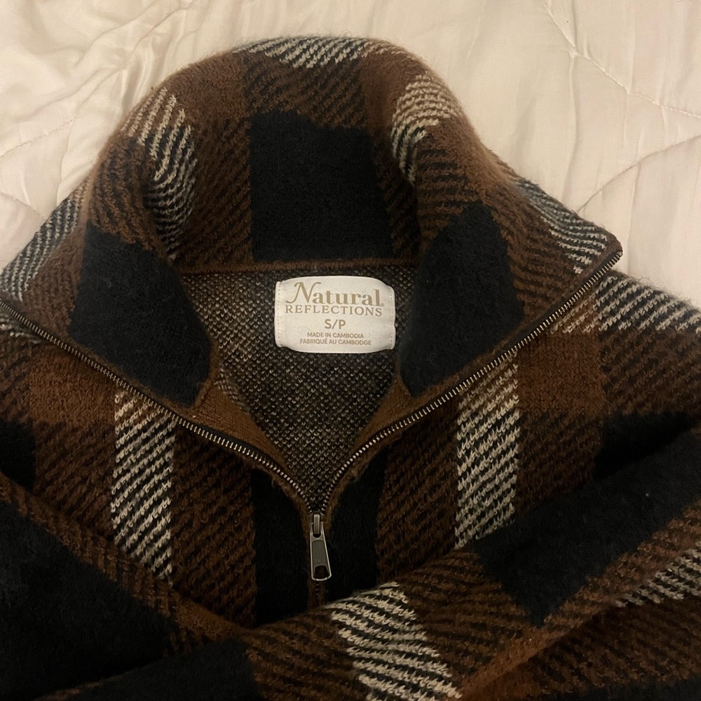 Natural Reflections Women’s Plaid Zip-Up Sweater